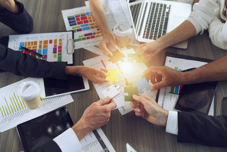 蓝启传媒文化项目巡展与巡演持续开展